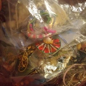 Bulk jewelry lot 25lbs